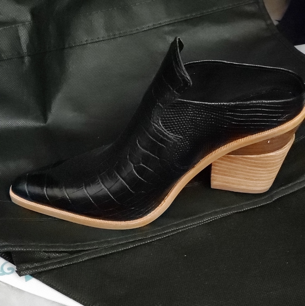 Croc-Embossed Mule